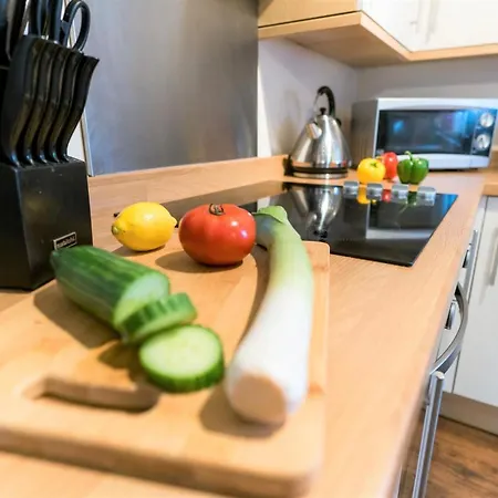 Irene Court Lejlighed